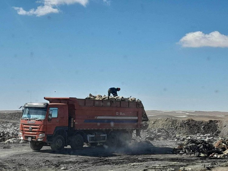 СУМЫН НЭГДСЭН ТӨВЛӨРСӨН ХОГИЙН ЦЭГИЙГ ТҮРЖ ЦЭВЭРЛЭВ.