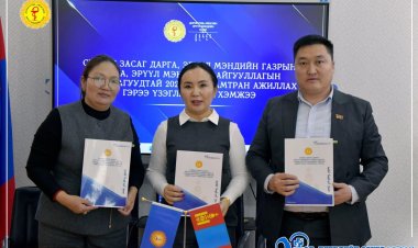 Дорноговь аймгийн Эрүүл мэндийн газраас Айраг сумын Засаг дарга, сумын Эрүүл мэндийн төвийн эрхлэгч нартай салбарын хүний нөөцийн тогтвортой байдал, хөрөнгө оруулалт бүтээн байгуулалт, эмнэлгийн тусламж үйлчилгээний чанар, аюулгүй байдал, нийгмийн эрүүл мэндийг дэмжих үйл ажиллагаанд хамтран ажиллах гурвалсан гэрээ байгууллаа. Дашрамд дурдахад Эрүүл мэндийн газраас 2026 оныг "Эх, хүүхдийн эрүүл мэндийг дэмжих жил" болгон зарлалаа.